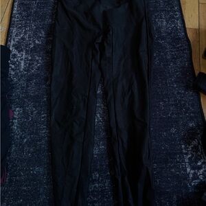 Black High-Rise Leggings